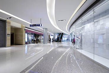 EZ-Flake inspire: Shopping mall flooring